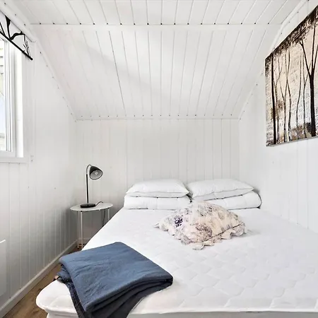 S746-stroby-ladeplads-lovsangervej-6 * Strøby Ladeplads