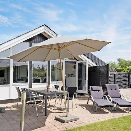 S746-stroby-ladeplads-lovsangervej-6 *